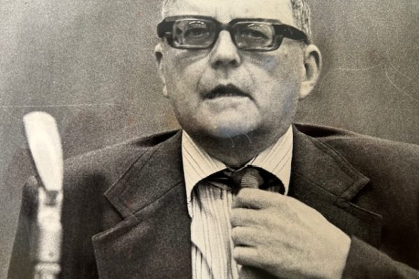 Dmitri Shostakovich at a June 1973 press conference in Chicago.